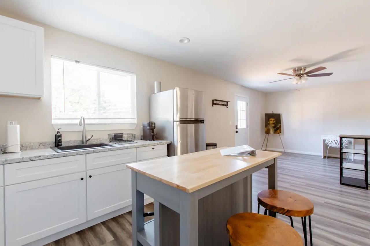 Beautiful Spacious Guest Home Roseville Buitenkant foto
